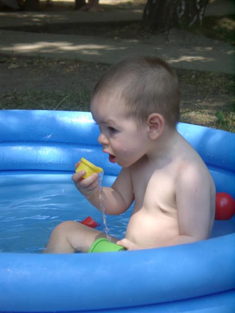 06280068_m.jpg